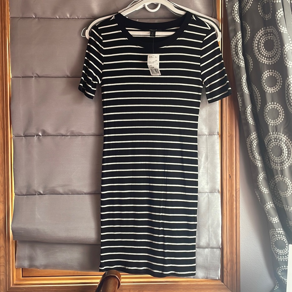 Tight fitting tshirt dress